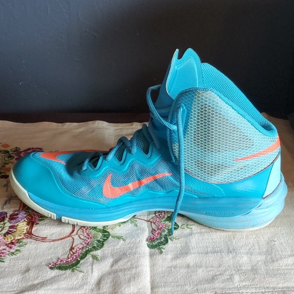 Nike Prime Hype DF II 2 basketball shoes - Picture 2 of 4